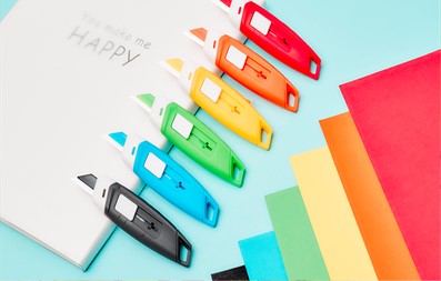 Estiletes coloridos Leo&Leo. Estiletes coloridos Leo&Leo.